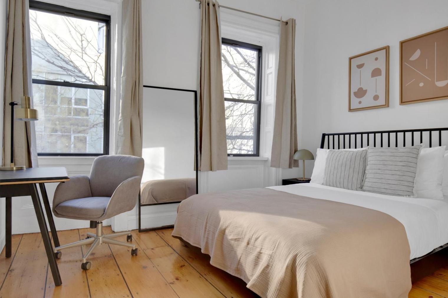 Williamsburg 2br W Wd Private Deck Nr Ferry Nyc-707